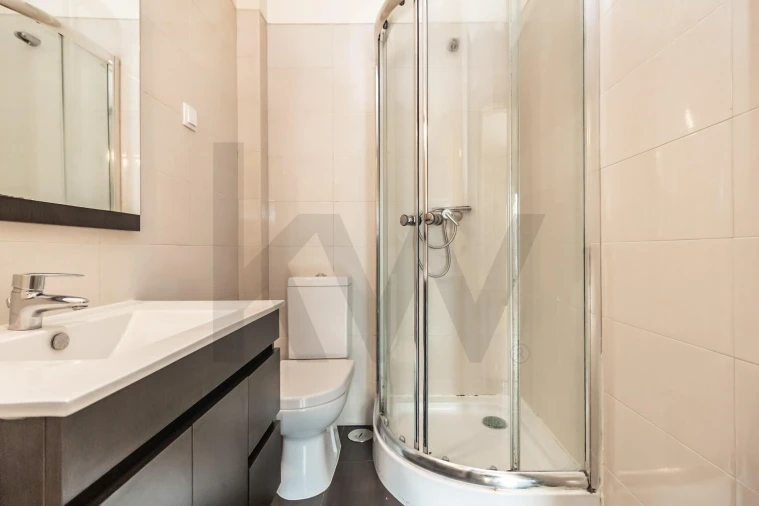 Moradia T2 para Venda em Quinta do Conde Foto 41