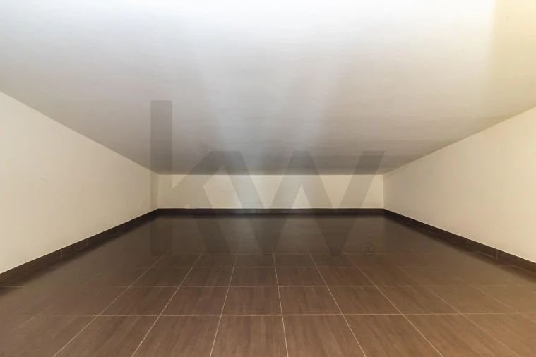 Moradia T2 para Venda em Quinta do Conde Foto 44