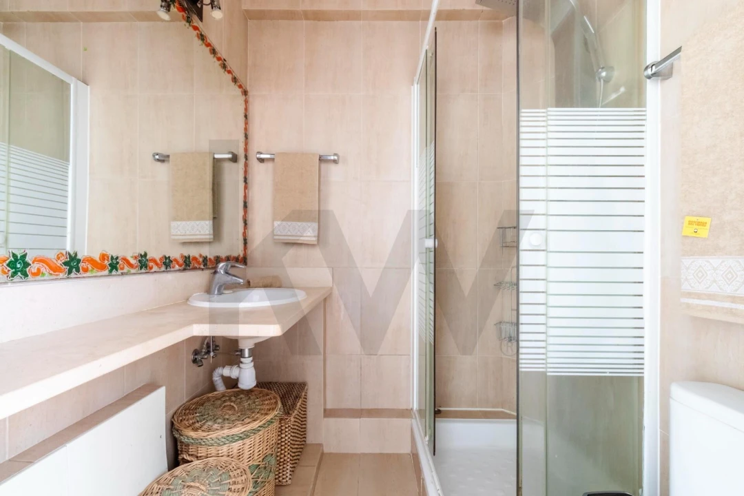 Apartamento T1 para Arrendamento em Avenidas Novas Foto 17