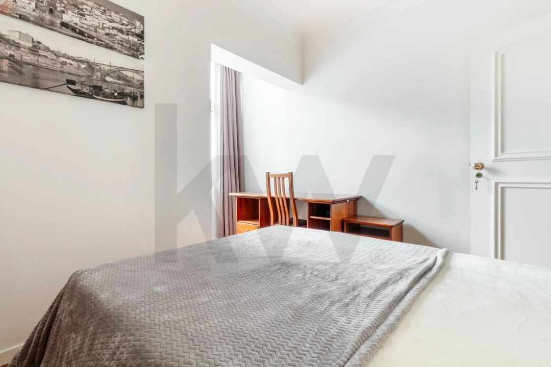 Apartamento T1 para Arrendamento em Avenidas Novas Foto 11