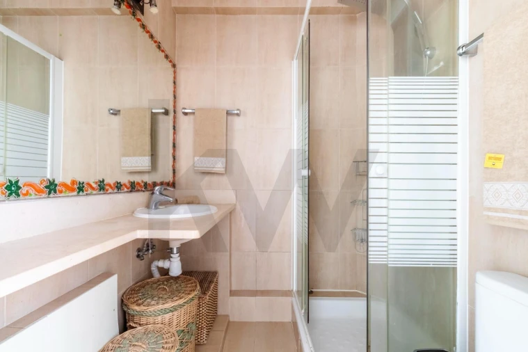 Apartamento T1 para Arrendamento em Avenidas Novas Foto 17