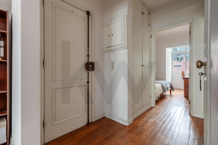 Apartamento T1 para Arrendamento em Avenidas Novas Foto 21