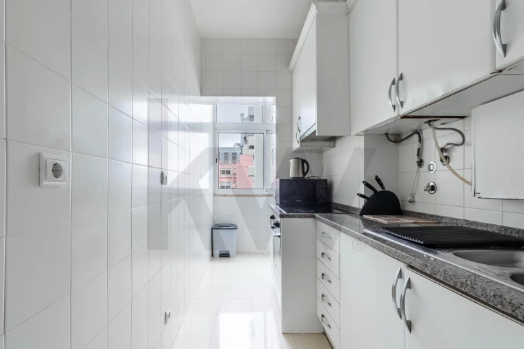 Apartamento T1 para Arrendamento em Avenidas Novas Foto 13