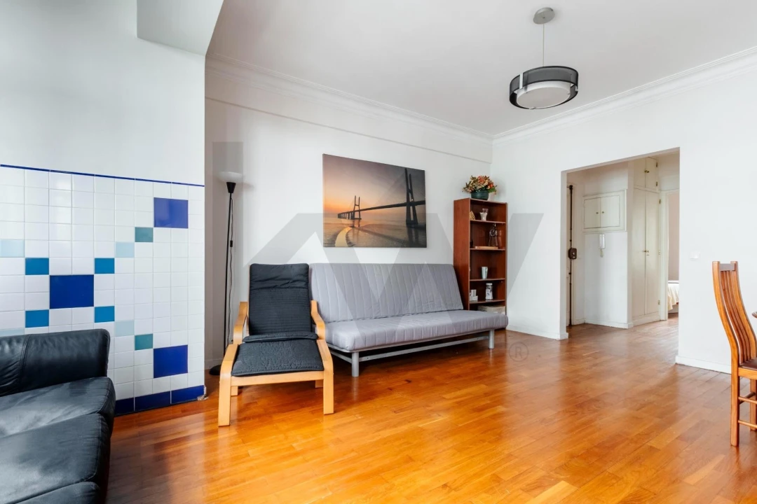 Apartamento T1 para Arrendamento em Avenidas Novas Foto 2