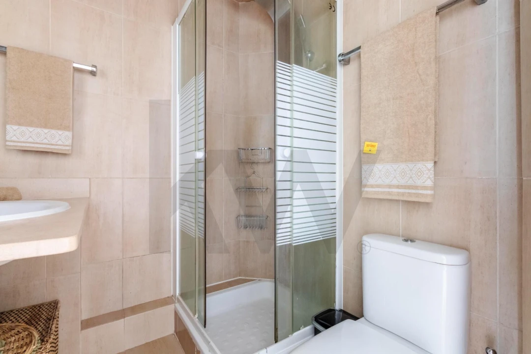 Apartamento T1 para Arrendamento em Avenidas Novas Foto 19