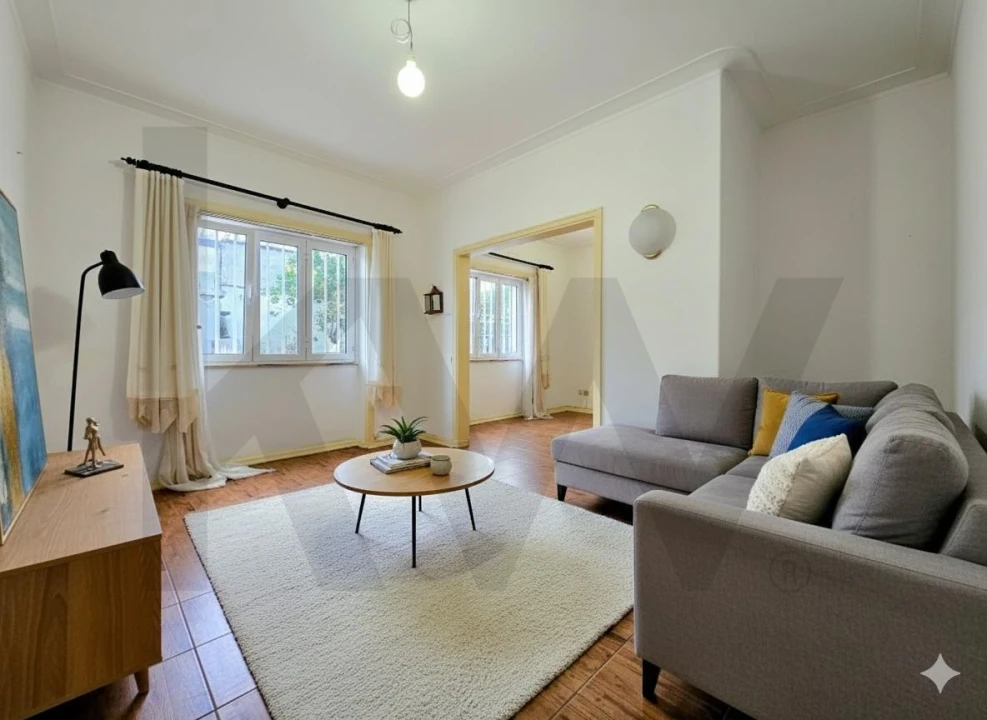 Apartamento T3 para Venda em Santo Antonio dos Olivais Foto 3