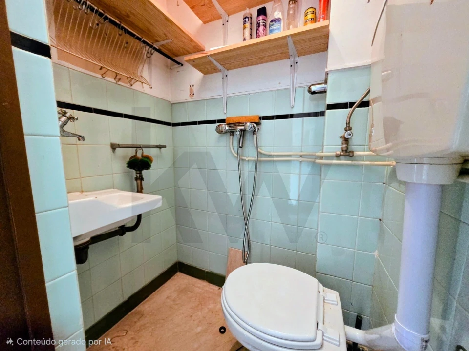 Apartamento T3 para Venda em Santo Antonio dos Olivais Foto 34