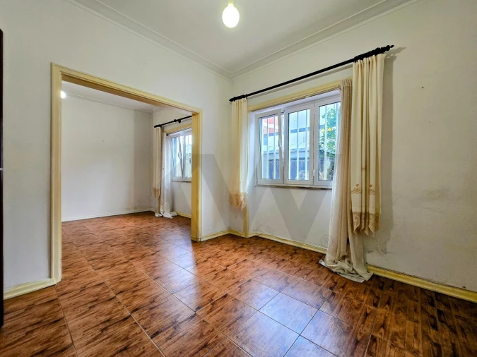 Apartamento T3 para Venda em Santo Antonio dos Olivais Foto 14