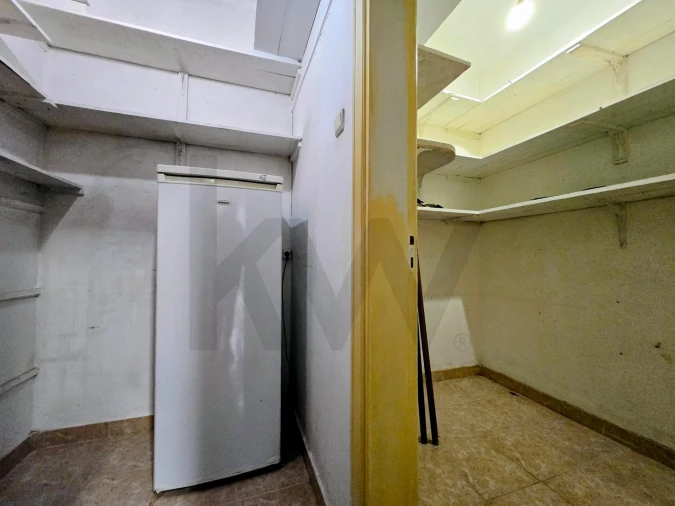 Apartamento T3 para Venda em Santo Antonio dos Olivais Foto 46