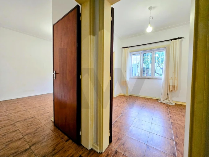 Apartamento T3 para Venda em Santo Antonio dos Olivais Foto 33