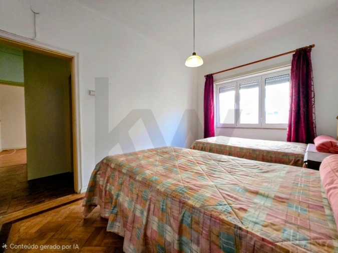 Apartamento T3 para Venda em Santo Antonio dos Olivais Foto 27