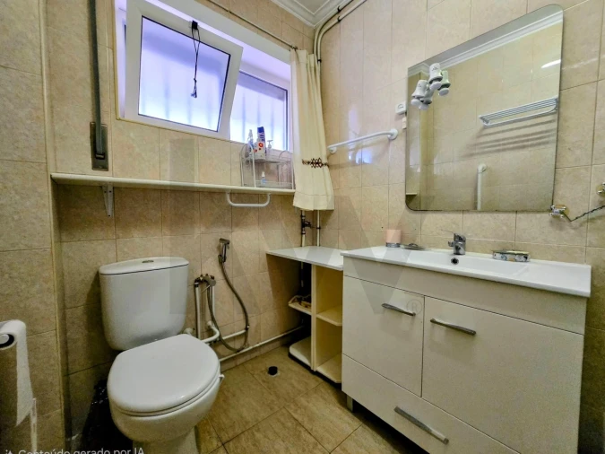 Apartamento T3 para Venda em Santo Antonio dos Olivais Foto 23