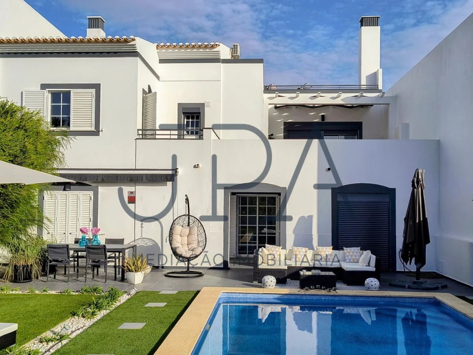 Moradia T4 para Venda em Castro Marim Foto 5