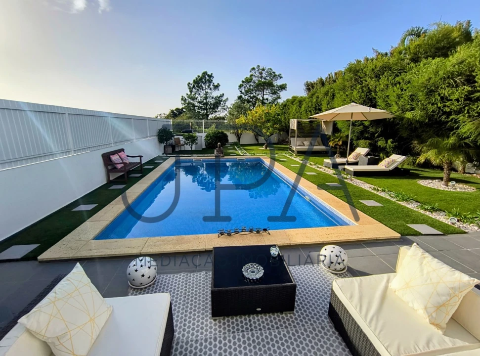 Moradia T4 para Venda em Castro Marim Foto 8