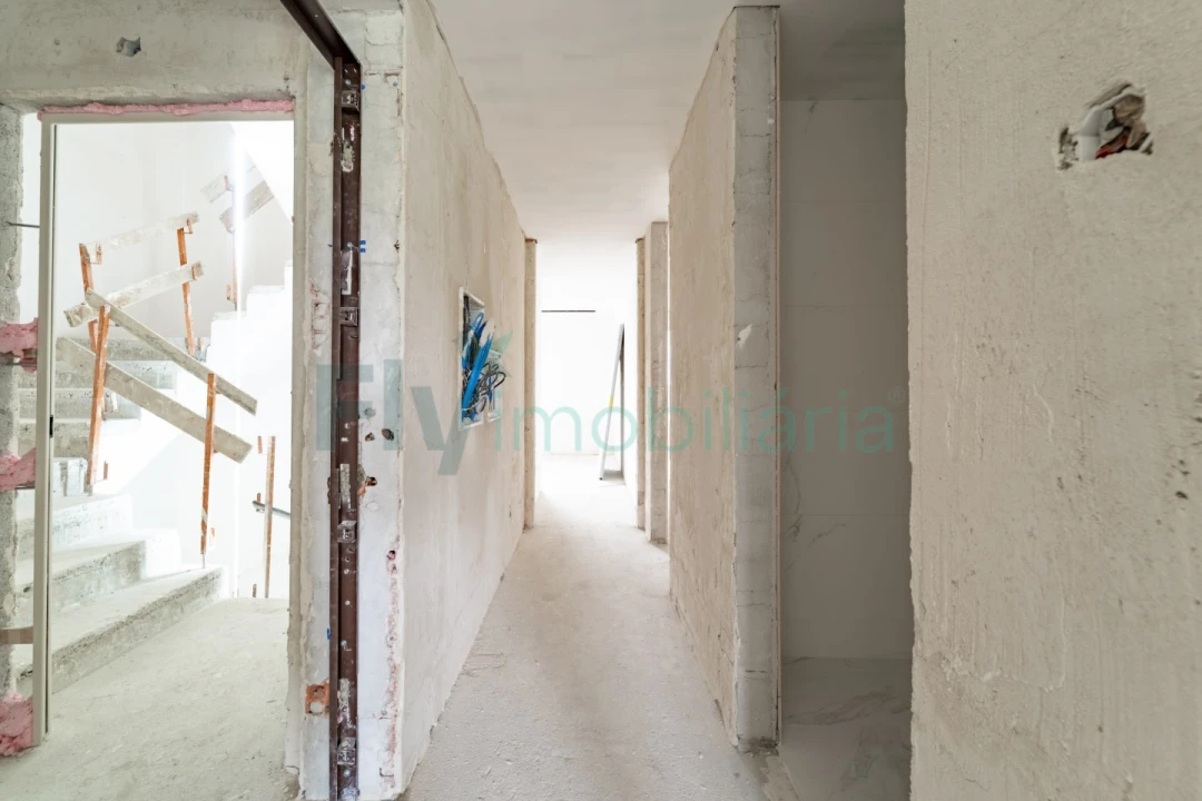 Apartamento T2 para Venda em Bonfim Foto 15