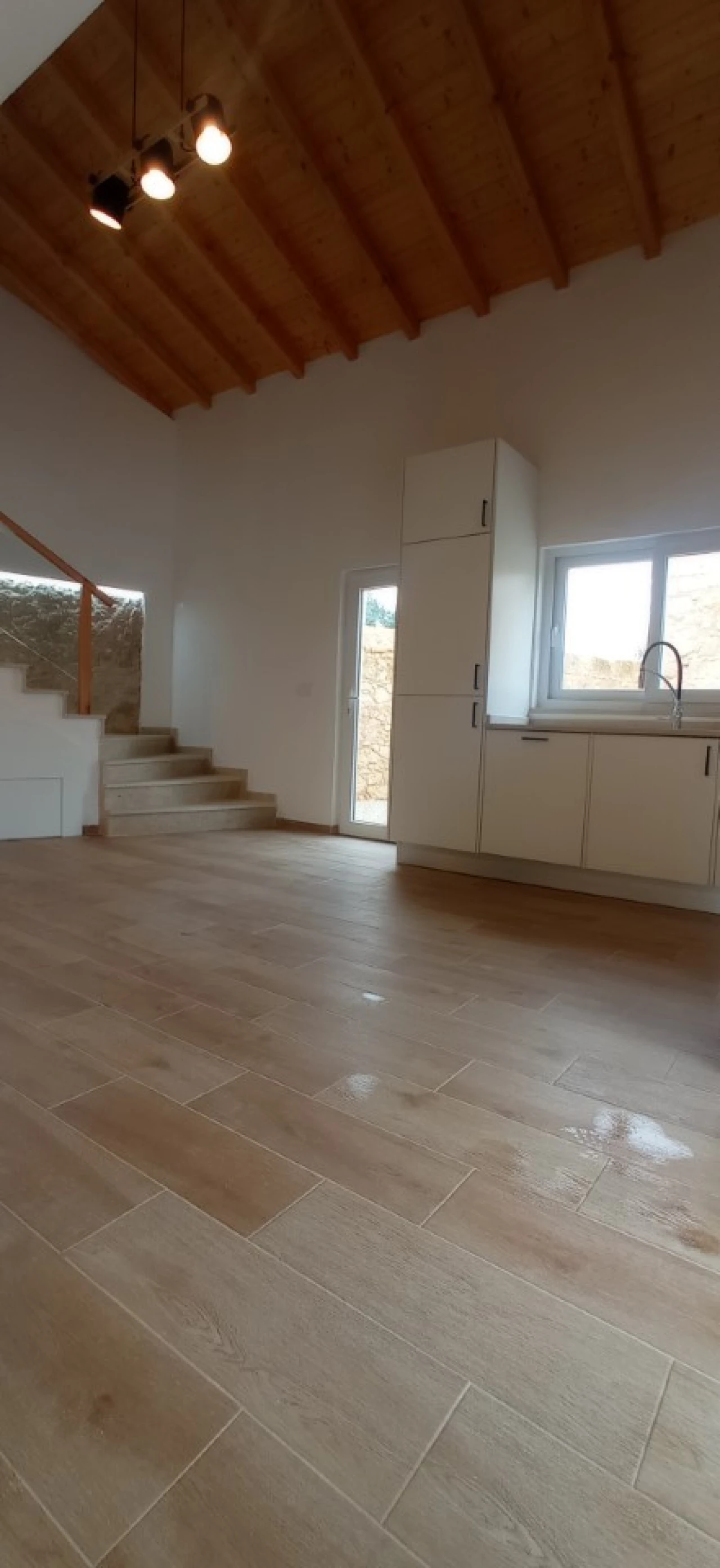 Moradia T2 para Venda em Arneiro das Milhariças Foto 10