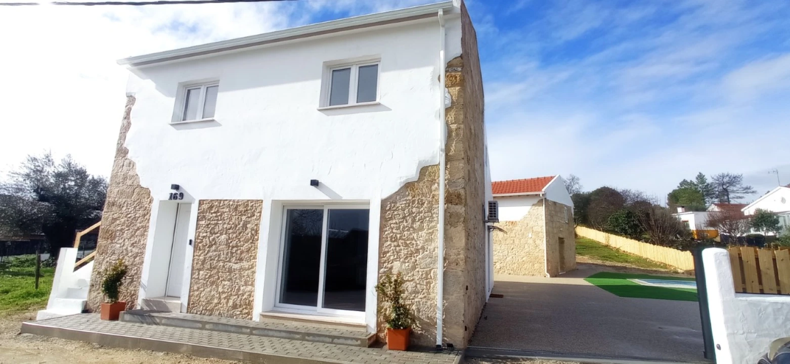 Moradia T2 para Venda em Arneiro das Milhariças Foto 28