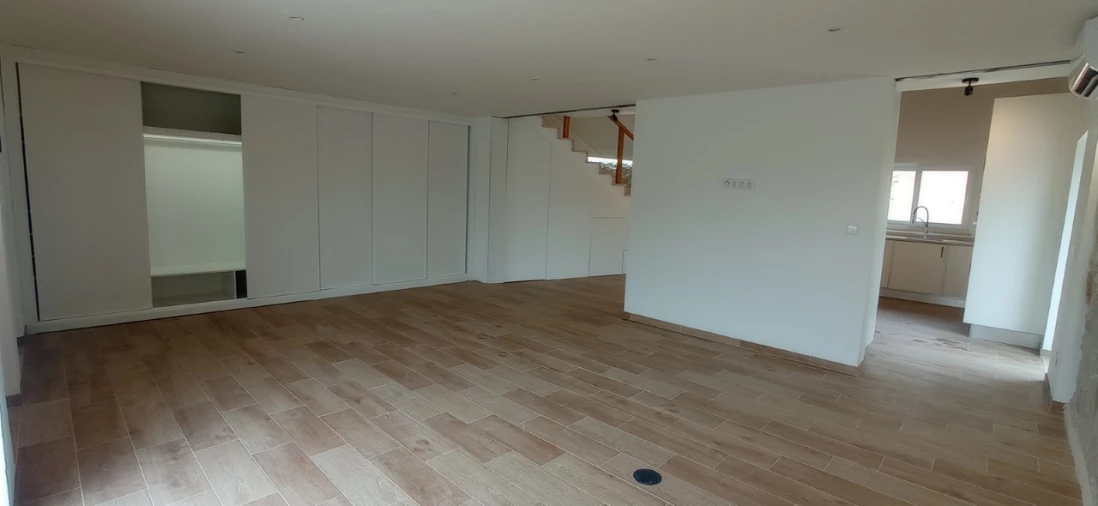 Moradia T2 para Venda em Arneiro das Milhariças Foto 9