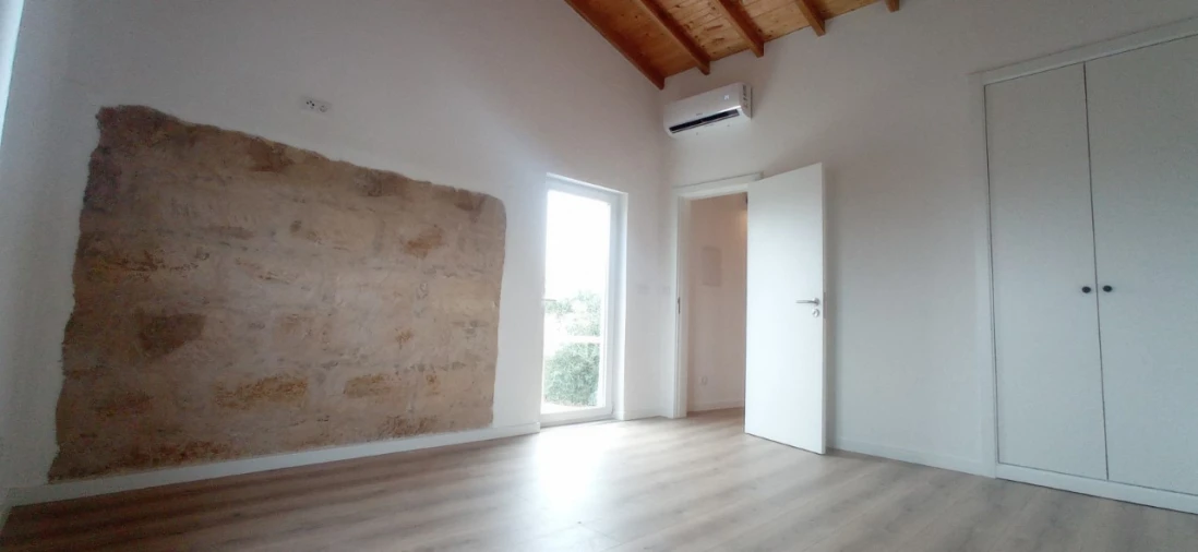 Moradia T2 para Venda em Arneiro das Milhariças Foto 13