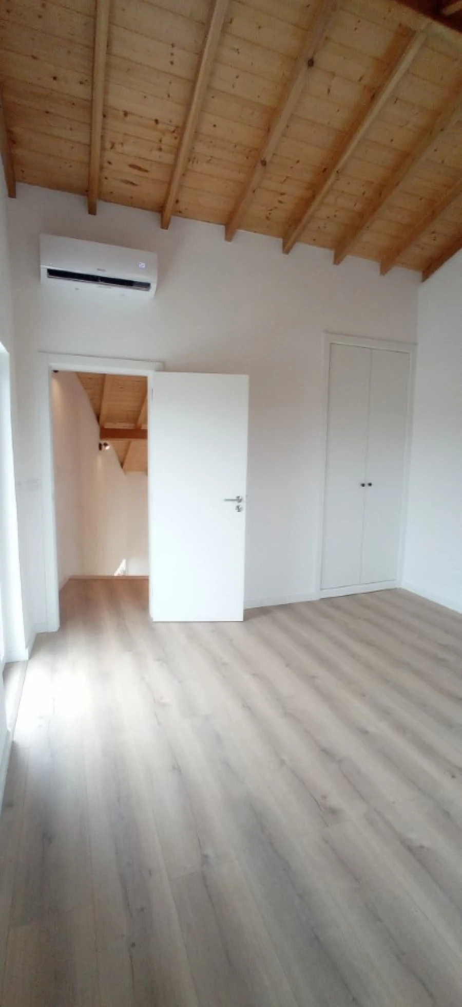 Moradia T2 para Venda em Arneiro das Milhariças Foto 14