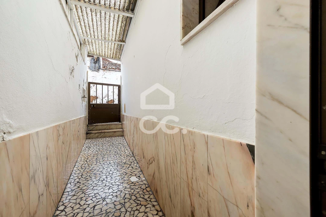 Moradia T2 para Venda em Bencatel Foto 14