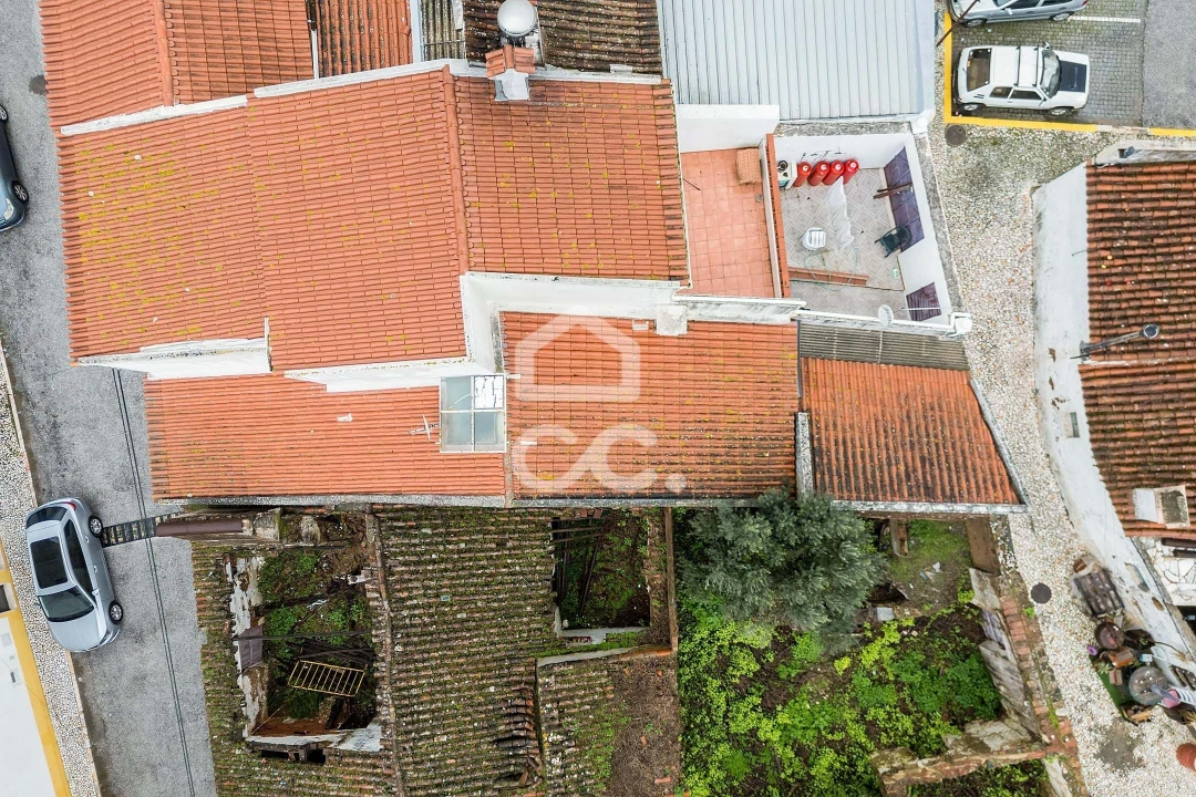 Moradia T2 para Venda em Bencatel Foto 19