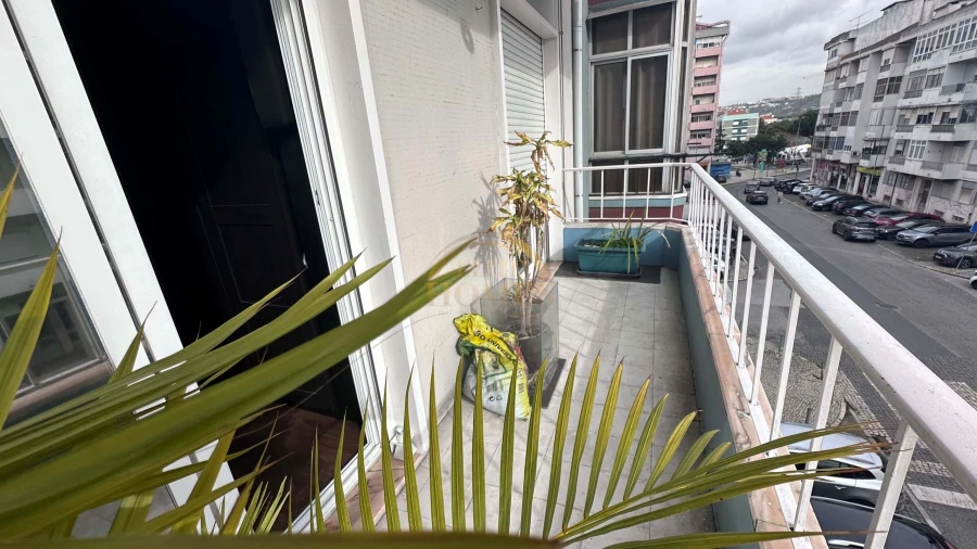 Apartamento T2 para Venda em Odivelas Foto 22