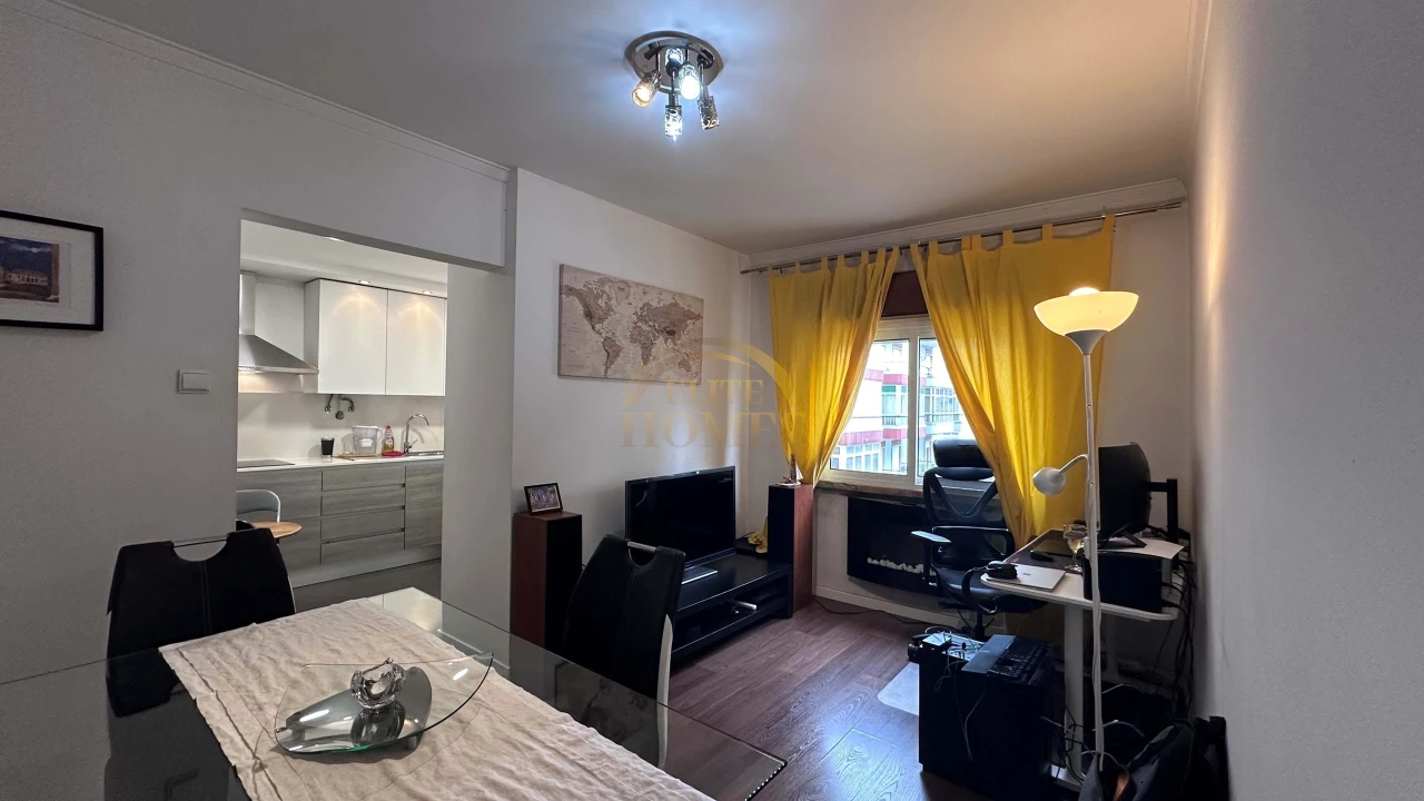 Apartamento T2 para Venda em Odivelas Foto 5