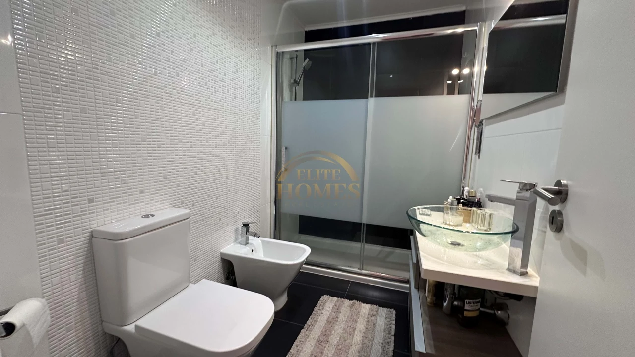 Apartamento T2 para Venda em Odivelas Foto 14