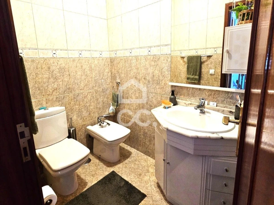 Moradia T3 para Venda em Selho (São Jorge) Foto 29