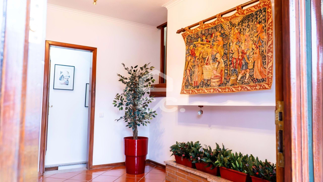 Moradia T3 para Venda em Selho (São Jorge) Foto 3