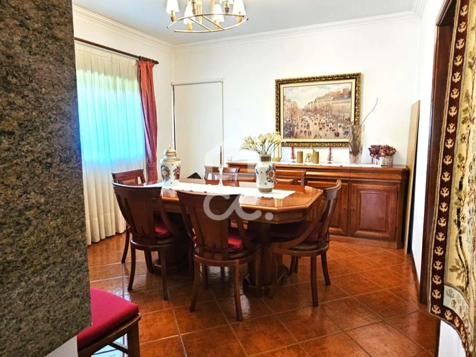 Moradia T3 para Venda em Selho (São Jorge) Foto 4