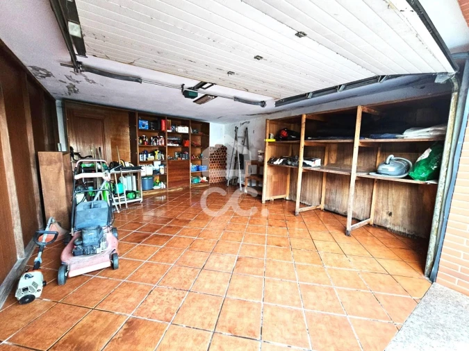 Moradia T3 para Venda em Selho (São Jorge) Foto 27