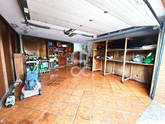 Moradia T3 para Venda em Selho (São Jorge) Foto 27