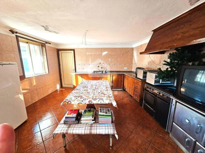 Moradia T3 para Venda em Selho (São Jorge) Foto 25