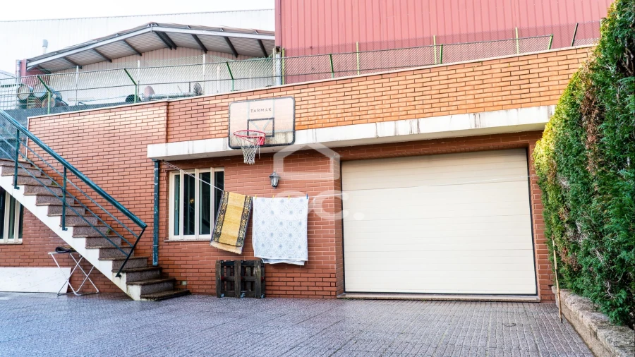 Moradia T3 para Venda em Selho (São Jorge) Foto 25