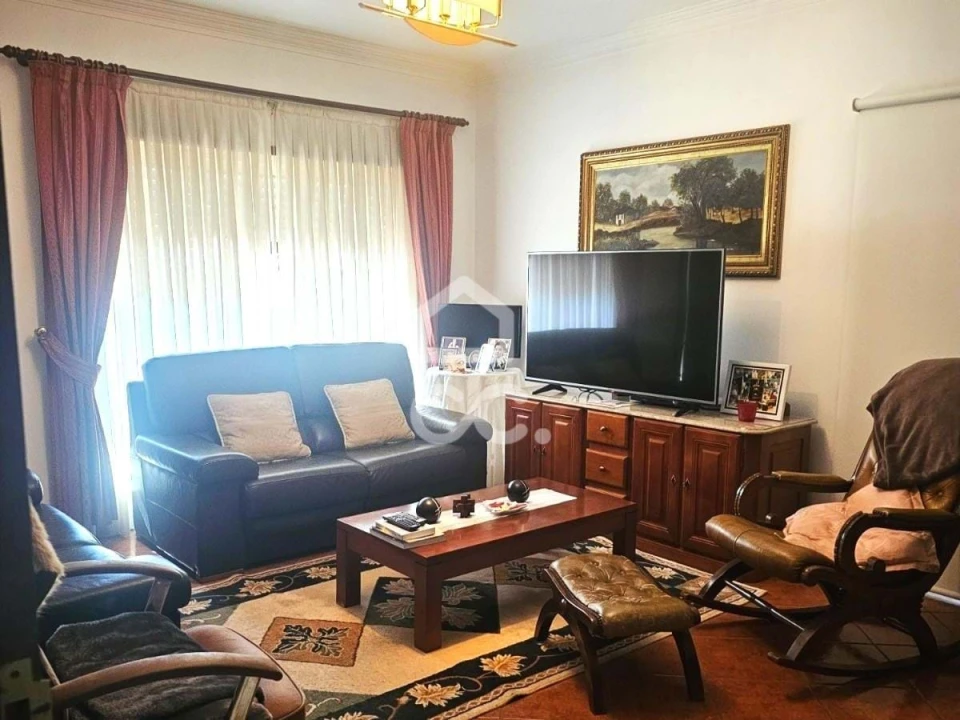 Moradia T3 para Venda em Selho (São Jorge) Foto 6