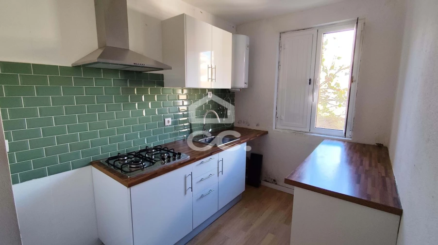 Apartamento T2 para Venda em Covilhã e Canhoso Foto 4