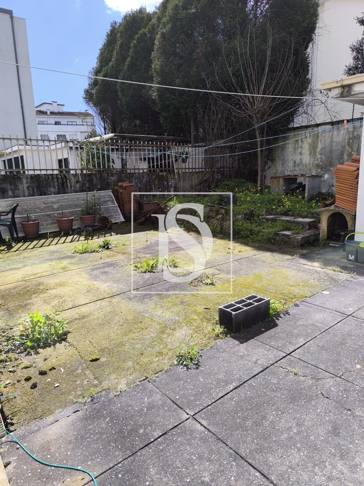 Moradia T7 para Venda em Vilar de Andorinho Foto 29