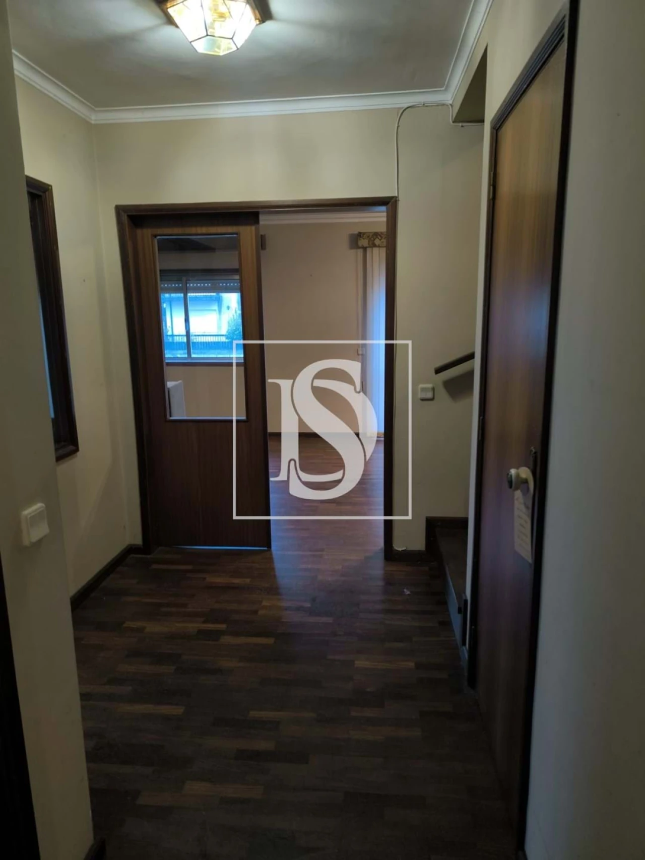 Moradia T7 para Venda em Vilar de Andorinho Foto 50