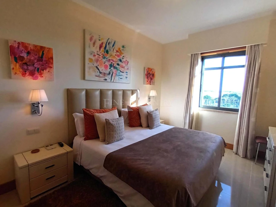 Apartamento T3 para Venda em Quarteira Foto 11