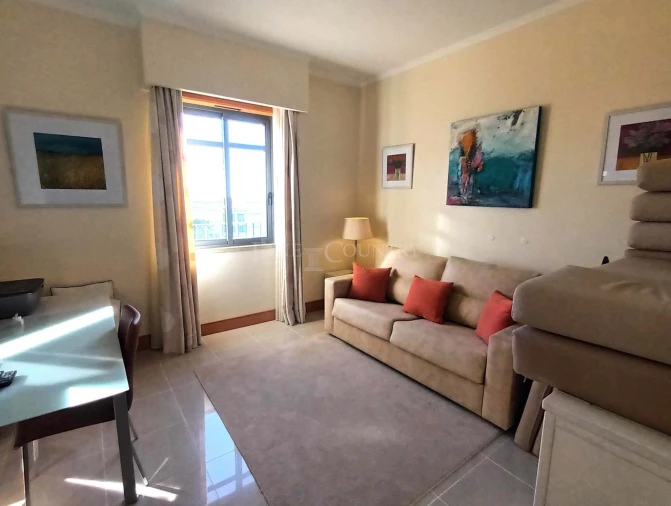 Apartamento T3 para Venda em Quarteira Foto 12