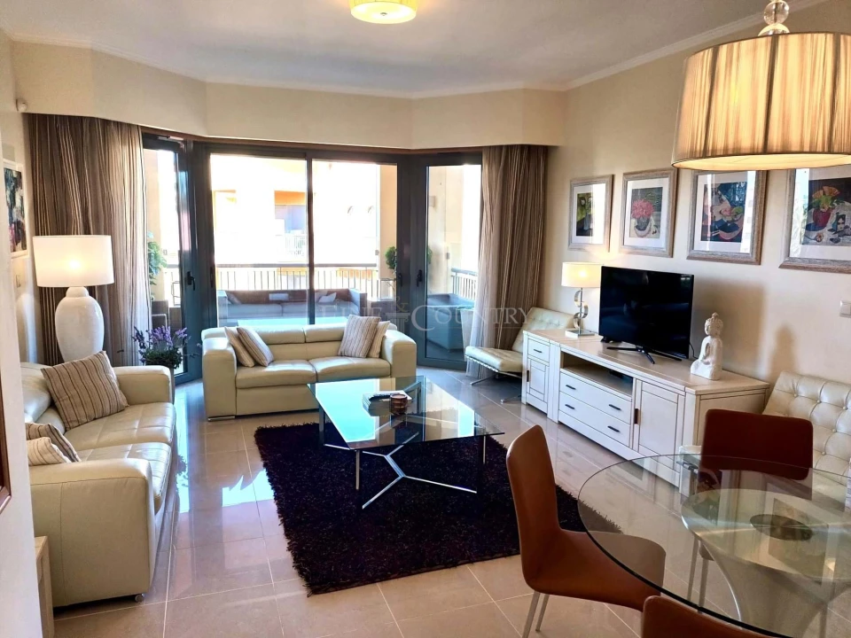 Apartamento T3 para Venda em Quarteira Foto 2