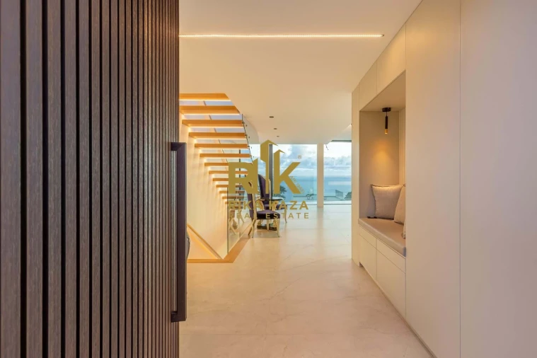 Moradia T4 para Venda em Funchal (Santa Maria Maior) Foto 17