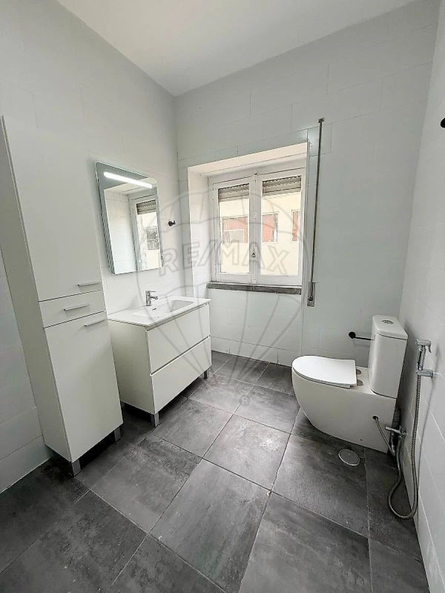 Prédio para Venda em Alcabideche Foto 4