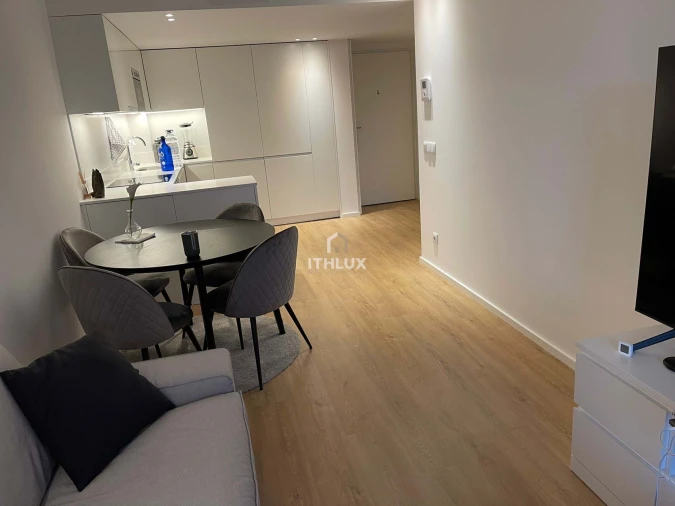 Apartamento T2 para Venda em Bonfim Foto 3