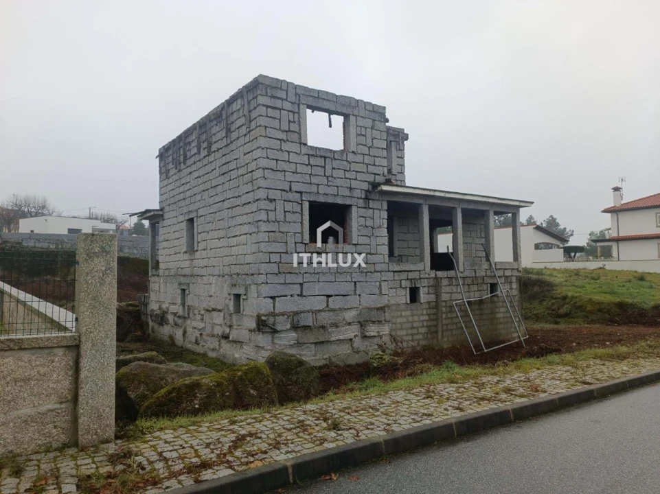 Moradia T4 para Venda em Pinheiro Foto 18