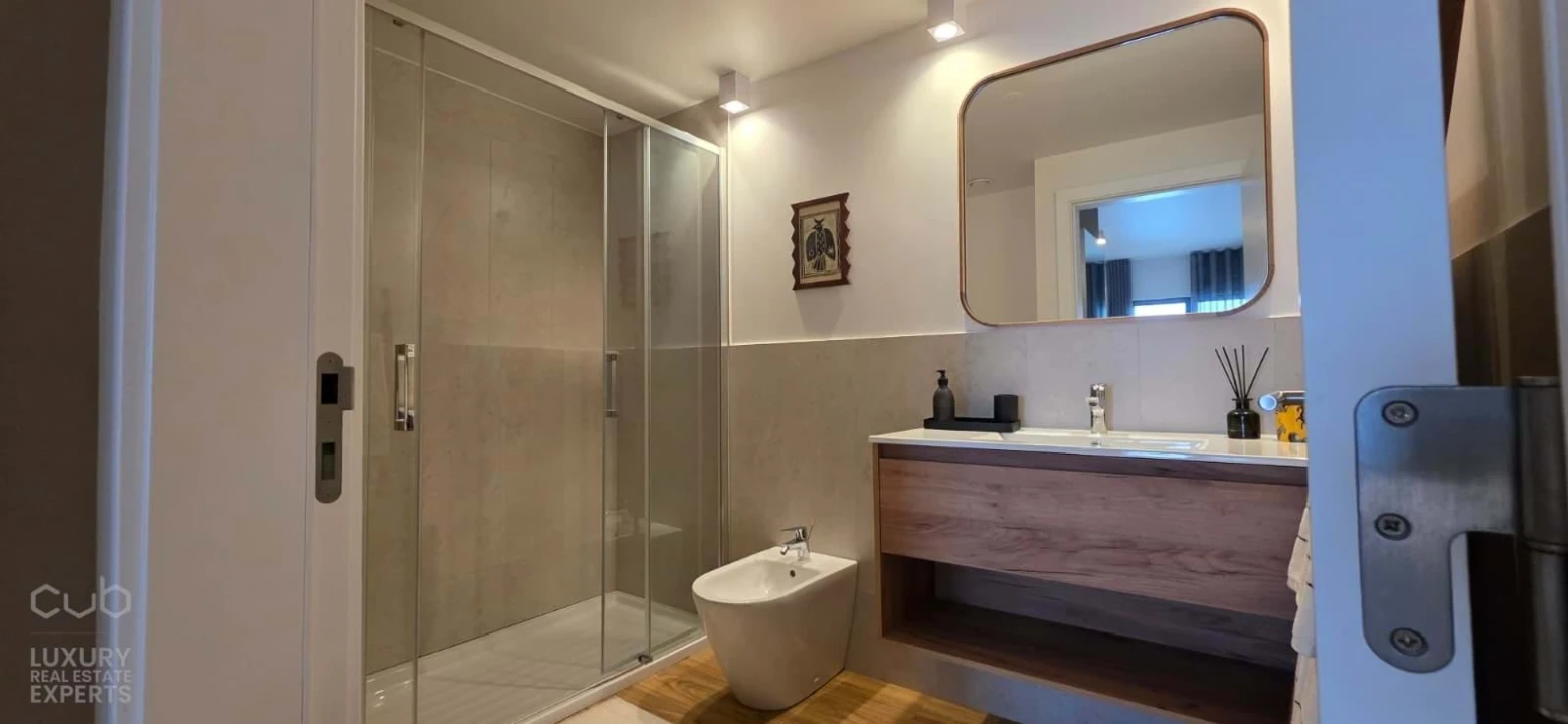 Apartamento T1 para Venda em Santo António dos Cavaleiros e Frielas Foto 9