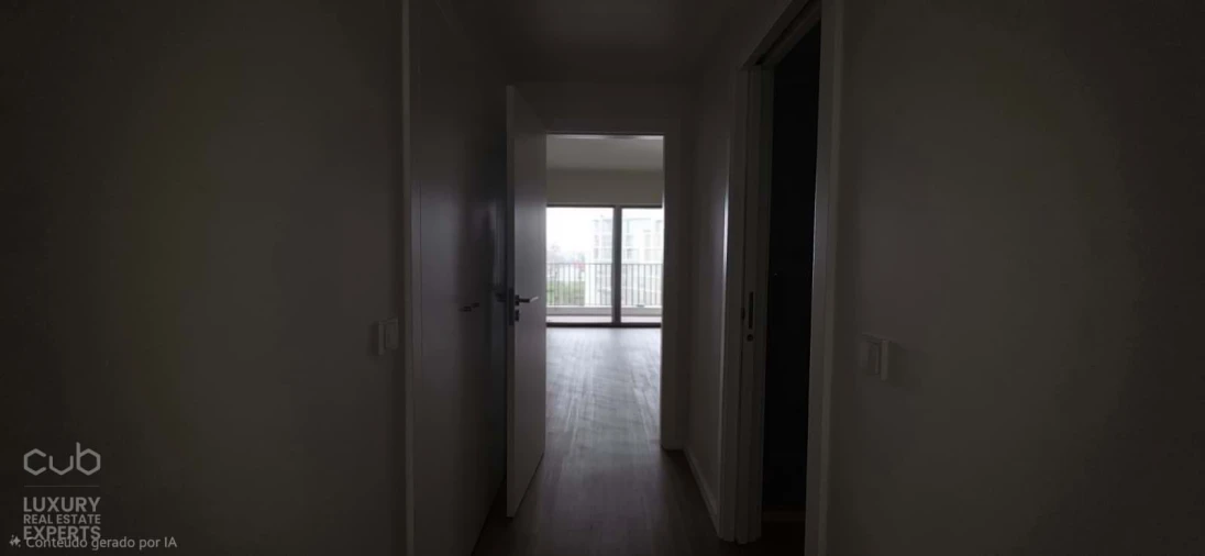 Apartamento T1 para Venda em Santo António dos Cavaleiros e Frielas Foto 33