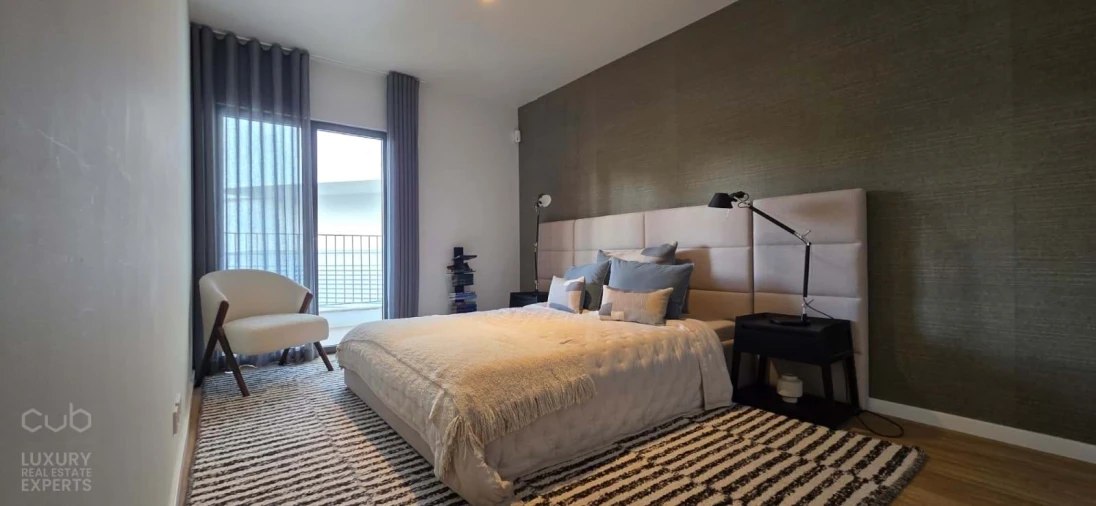 Apartamento T1 para Venda em Santo António dos Cavaleiros e Frielas Foto 13